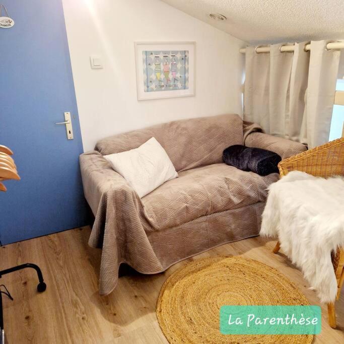 La Parenthese *